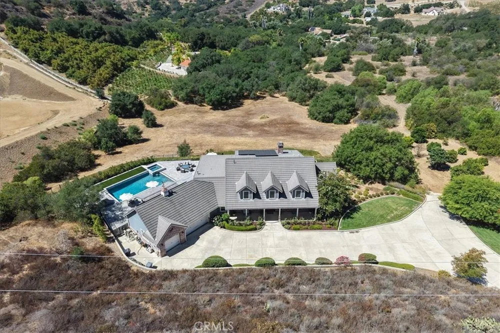45091 Calle Cuesta Temecula, CA 92590