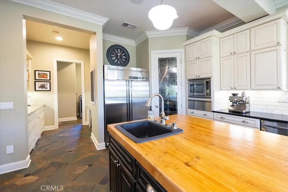 45091 Calle Cuesta Temecula, CA 92590