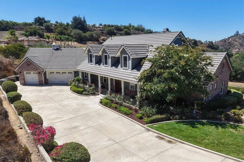 45091 Calle Cuesta Temecula, CA 92590
