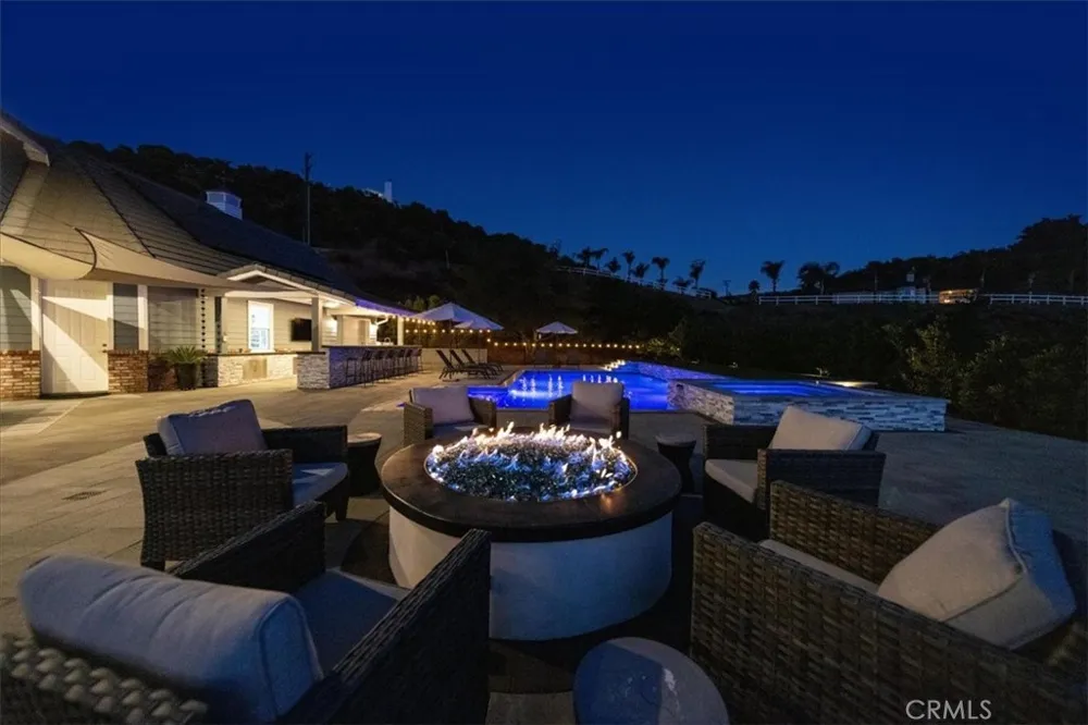 45091 Calle Cuesta Temecula, CA 92590