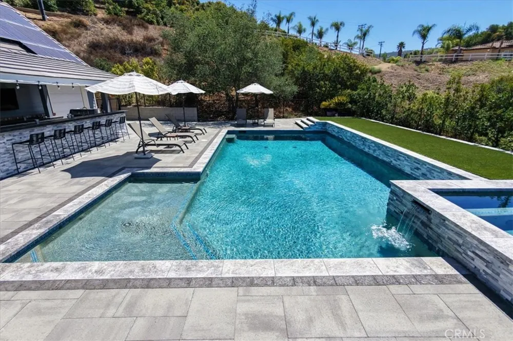 45091 Calle Cuesta Temecula, CA 92590