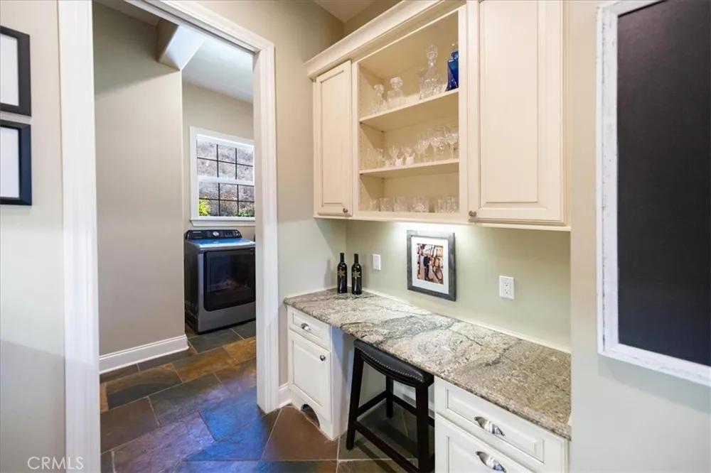 45091 Calle Cuesta Temecula, CA 92590