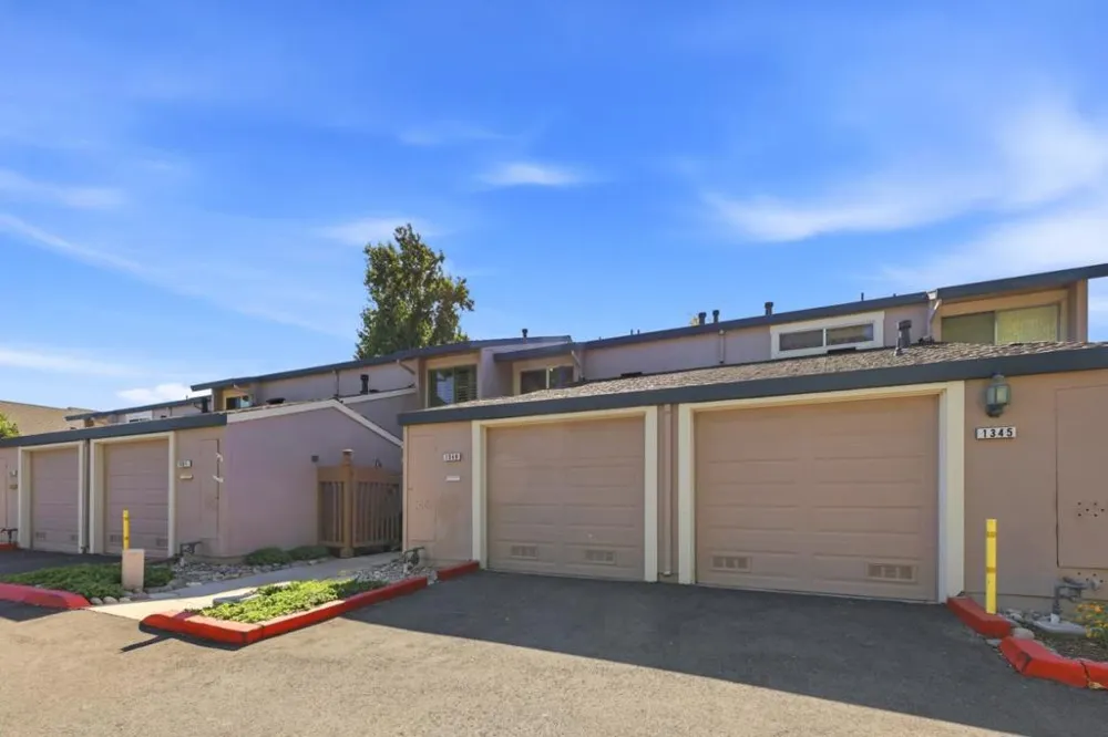 1349 Merrivale West Square San Jose, CA 95117