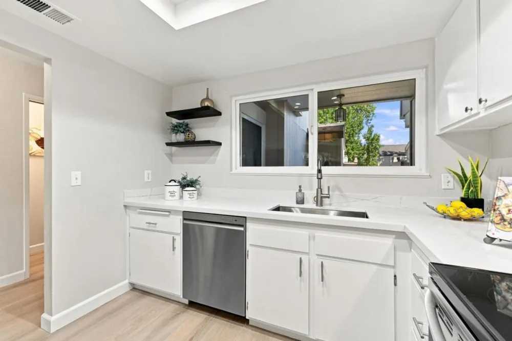 1349 Merrivale West Square San Jose, CA 95117