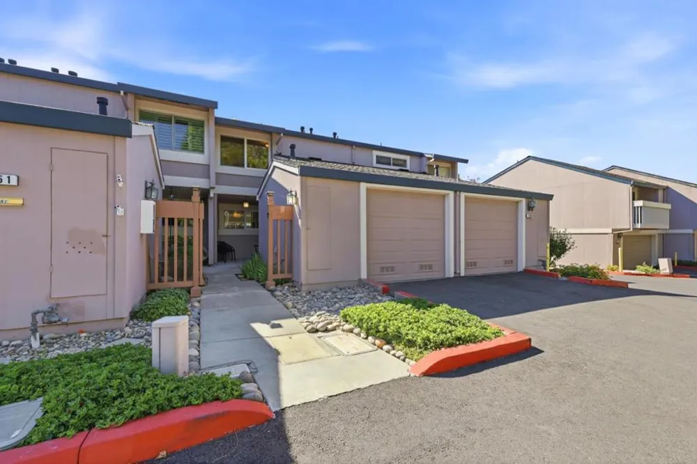 1349 Merrivale West Square San Jose, CA 95117