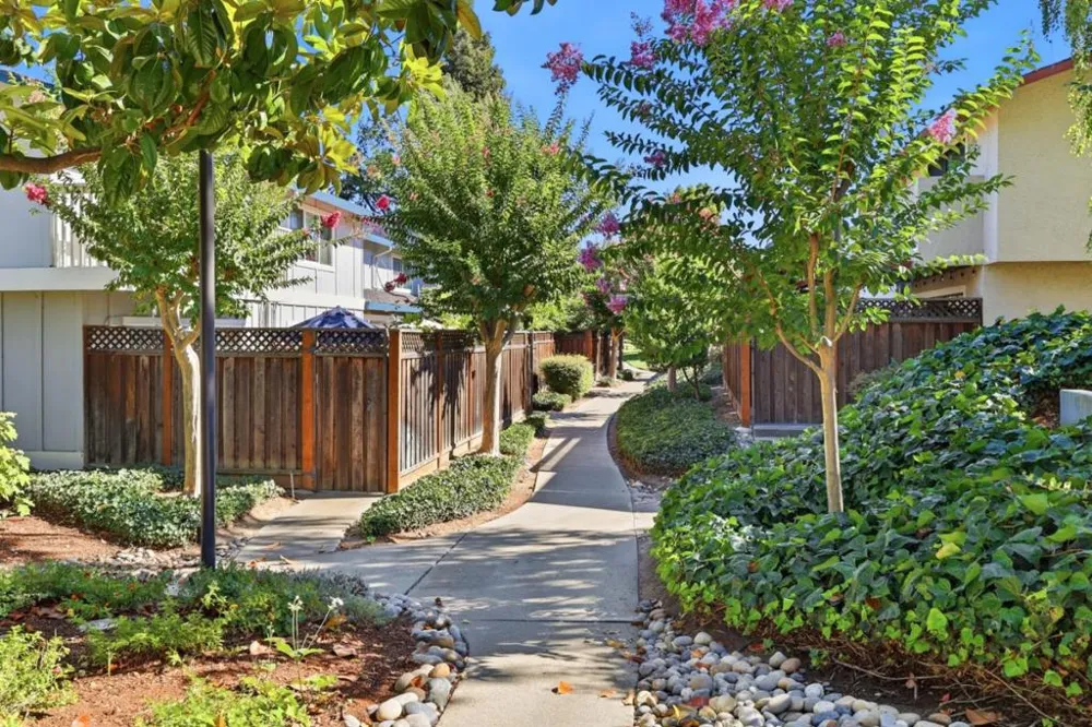 1349 Merrivale West Square San Jose, CA 95117