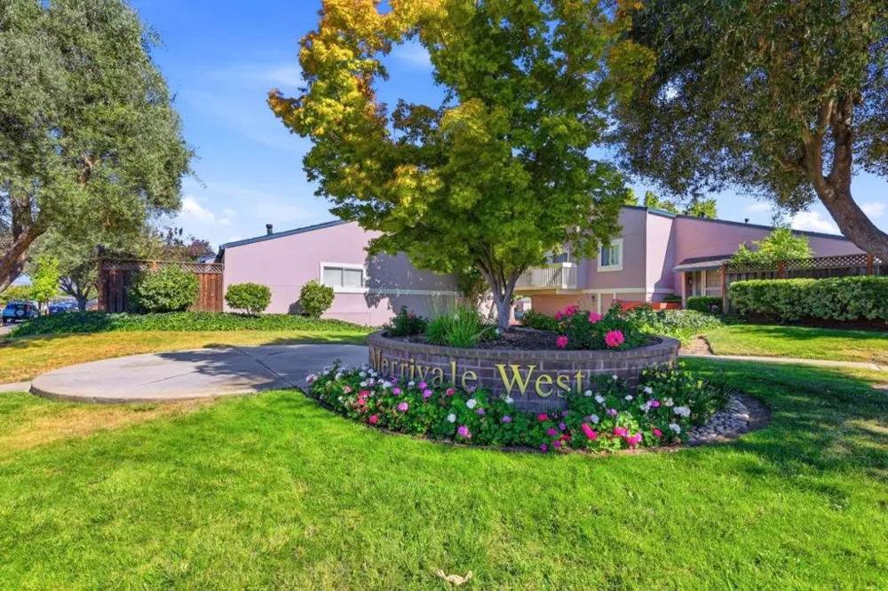 1349 Merrivale West Square San Jose, CA 95117