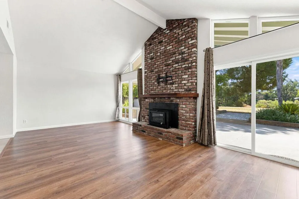 3180 Argonaut Avenue Rocklin, CA 95677