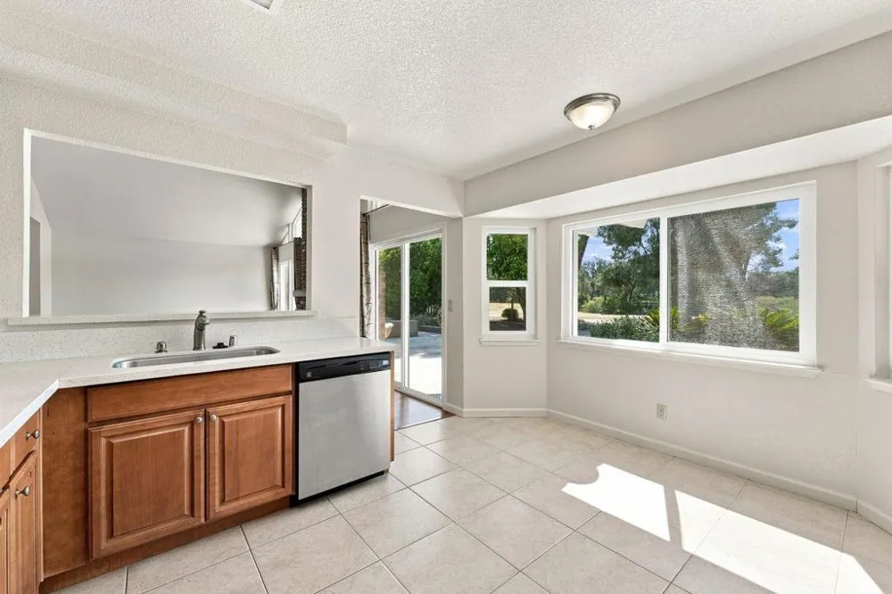 3180 Argonaut Avenue Rocklin, CA 95677