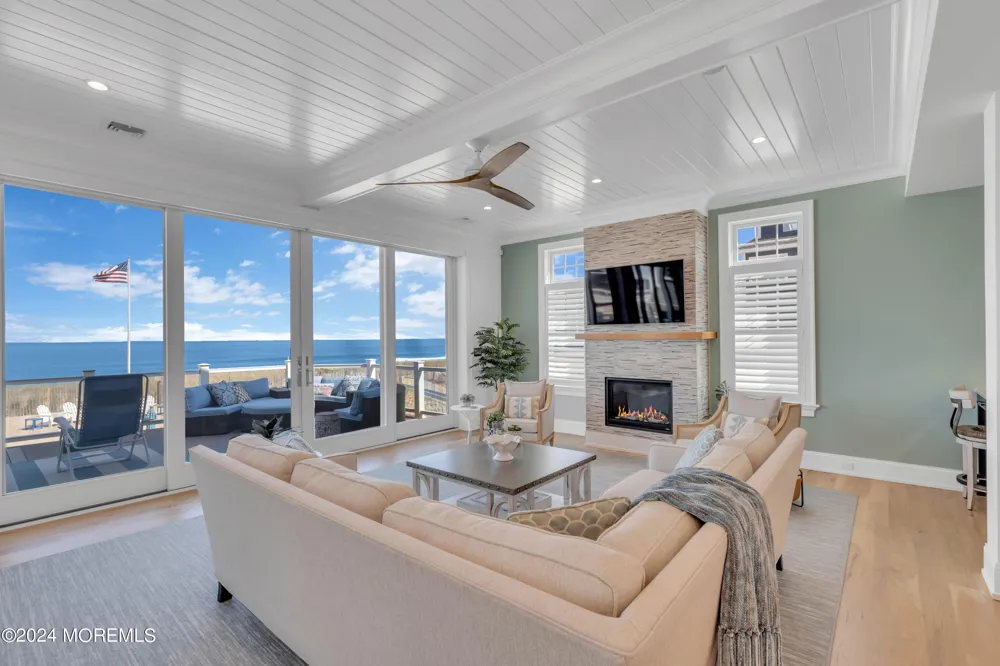 226 Dune Avenue Mantoloking, NJ 08738
