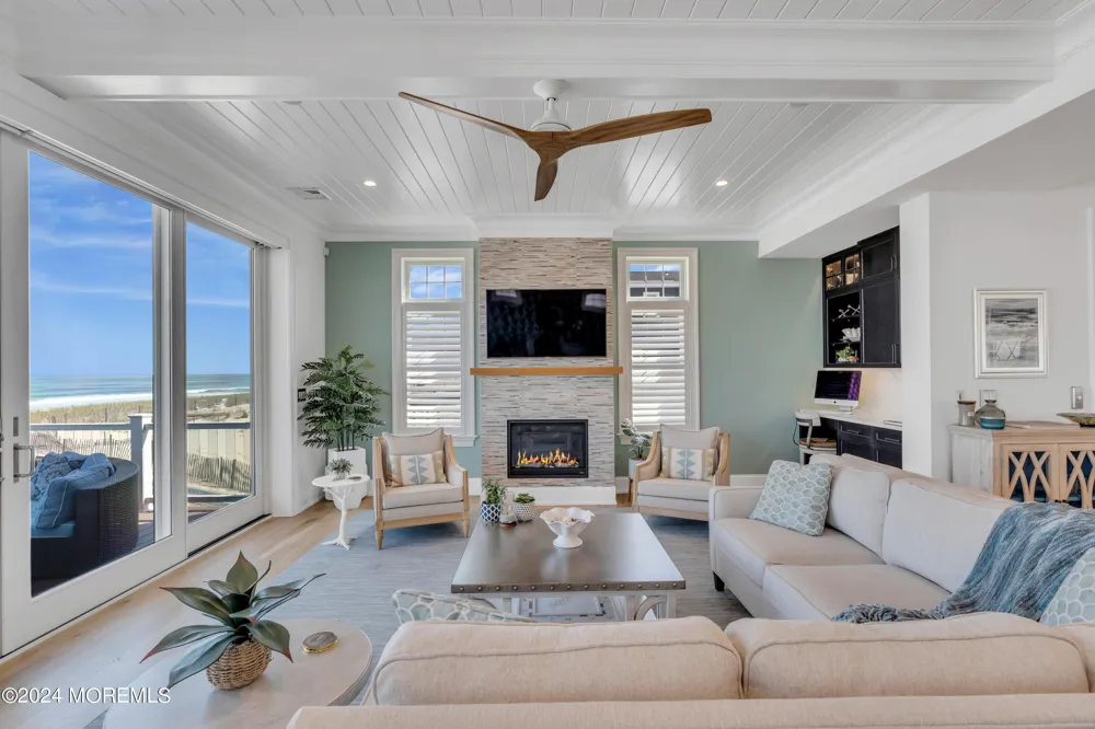226 Dune Avenue Mantoloking, NJ 08738