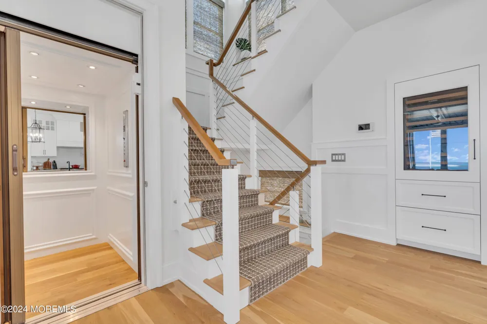226 Dune Avenue Mantoloking, NJ 08738