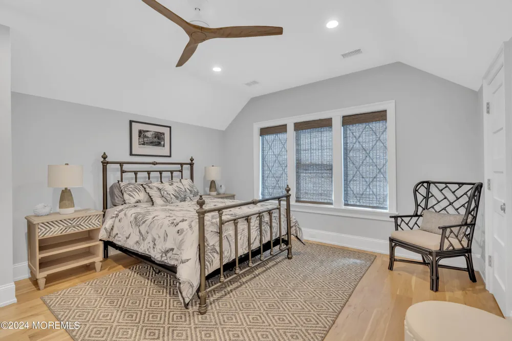 226 Dune Avenue Mantoloking, NJ 08738