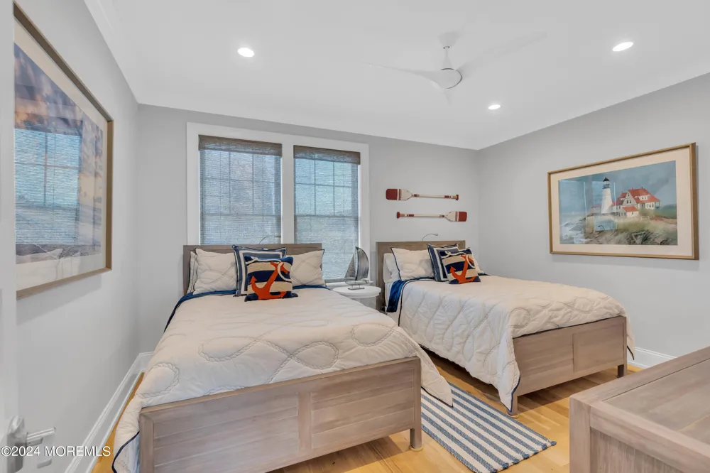 226 Dune Avenue Mantoloking, NJ 08738