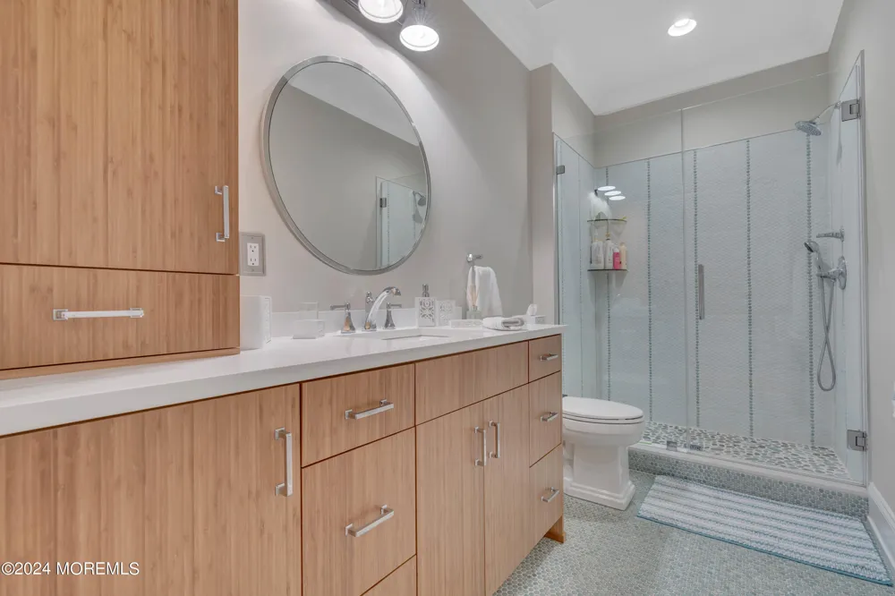 226 Dune Avenue Mantoloking, NJ 08738