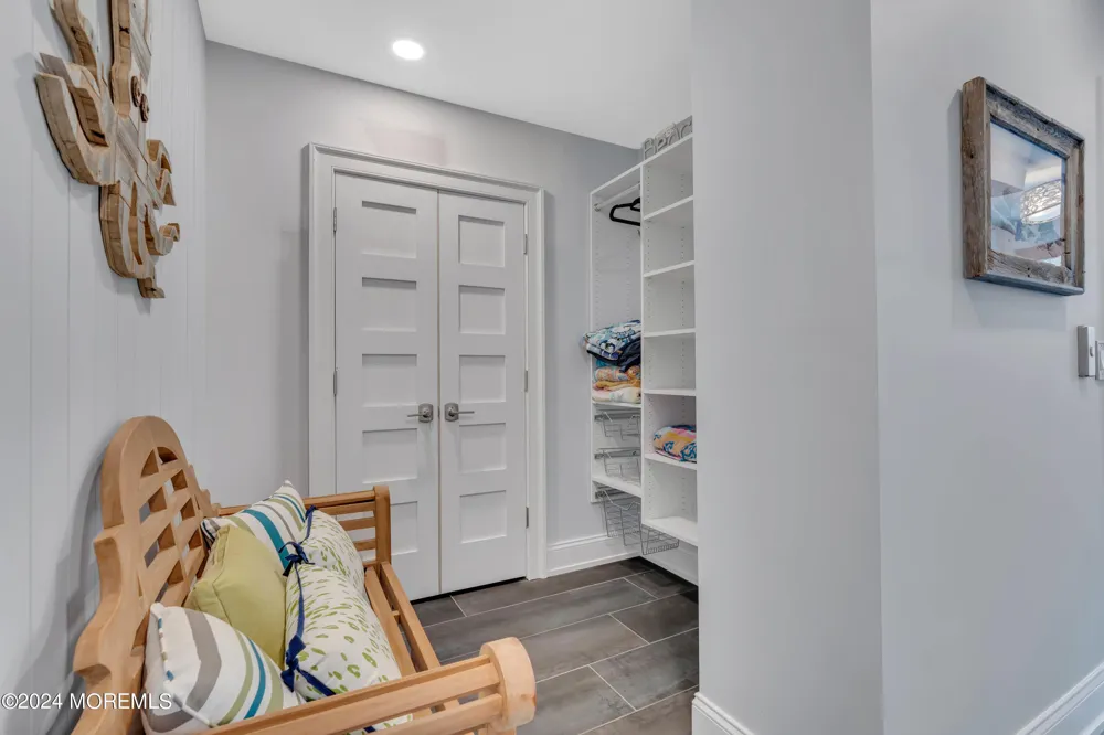 226 Dune Avenue Mantoloking, NJ 08738