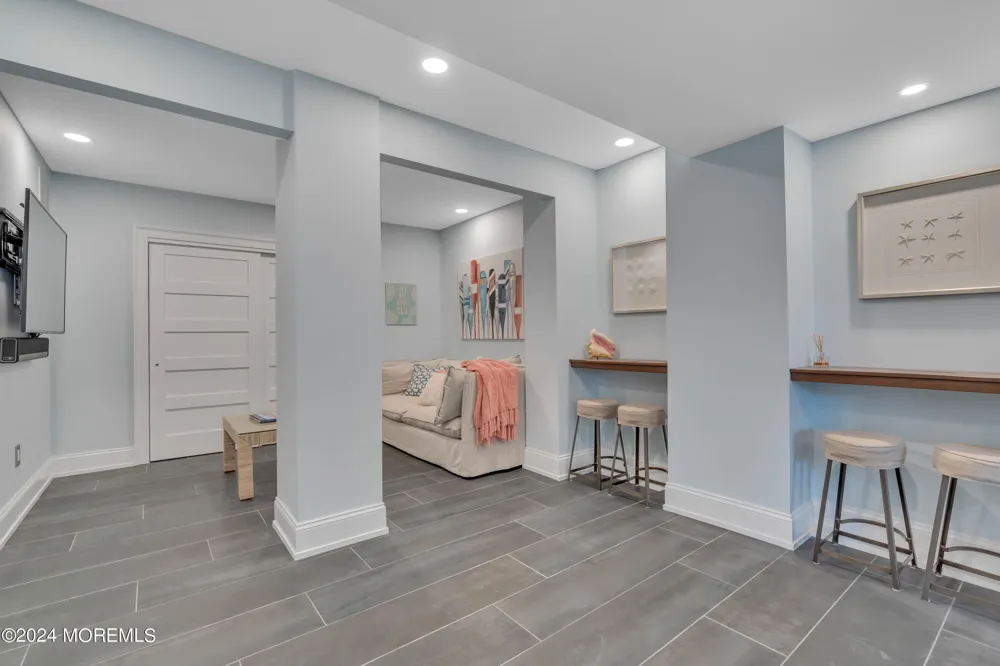 226 Dune Avenue Mantoloking, NJ 08738