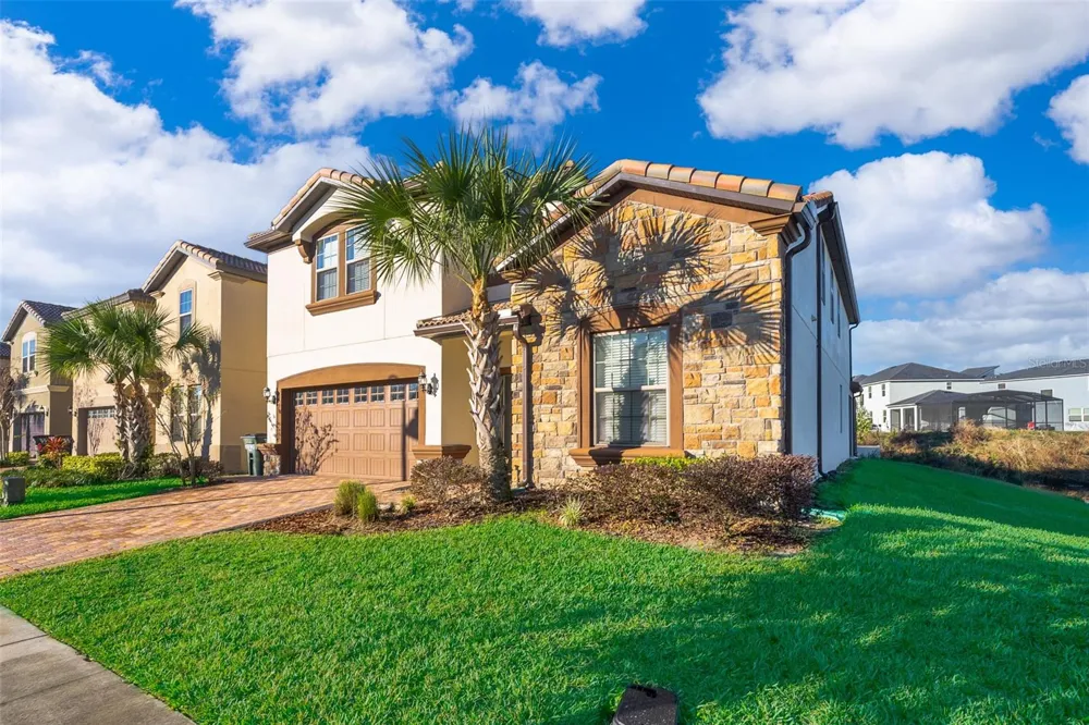 1690 LIMA AVENUE Kissimmee, FL 34747
