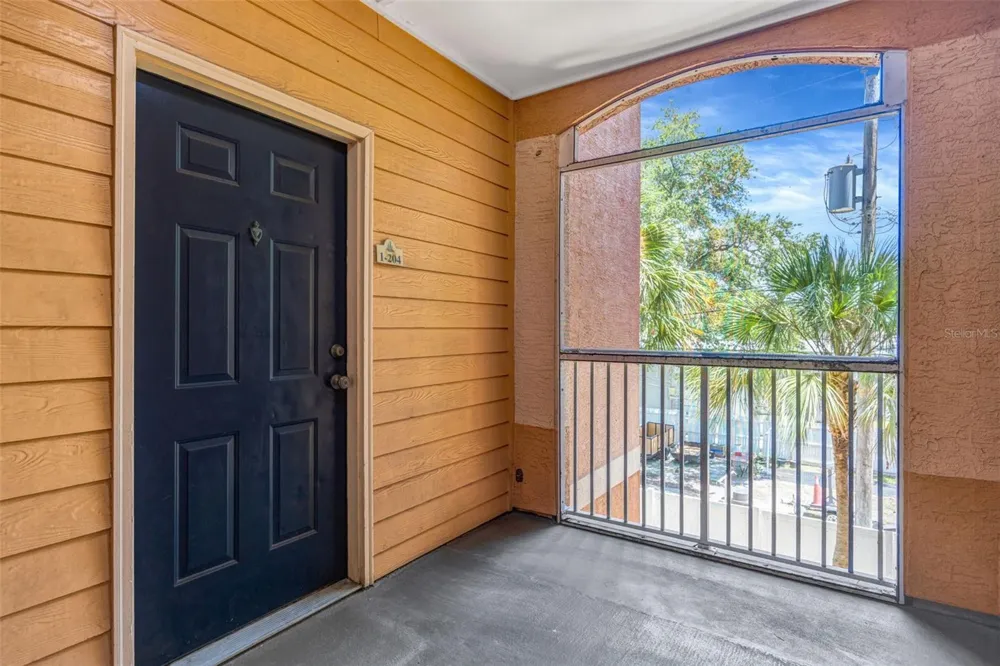 5000 CULBREATH KEY WAY #1-204 Tampa, FL 33611