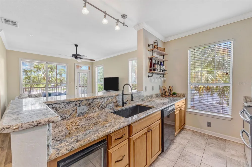 5000 CULBREATH KEY WAY #1-204 Tampa, FL 33611