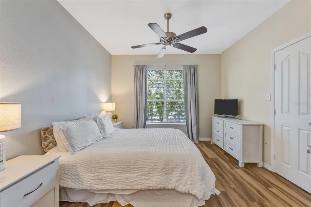 5000 CULBREATH KEY WAY #1-204 Tampa, FL 33611