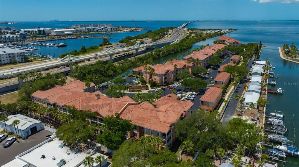 5000 CULBREATH KEY WAY #1-204 Tampa, FL 33611