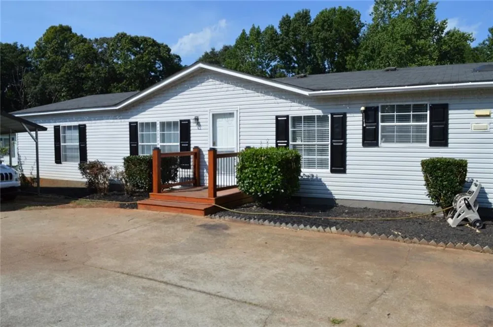 125 Overlook Ridge Court Alto, GA 30510