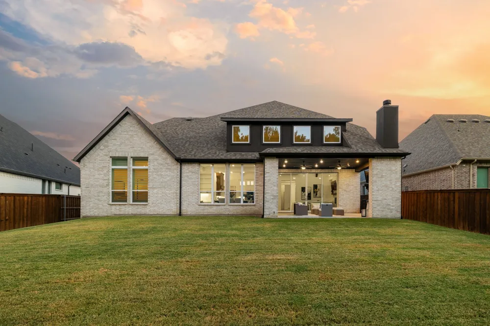1820 Paxton Pass McKinney, TX 75071