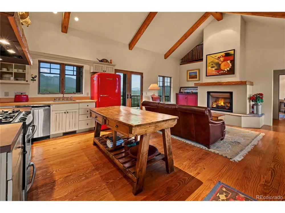 181 Jawbone Canyon Place Chromo, CO 81128