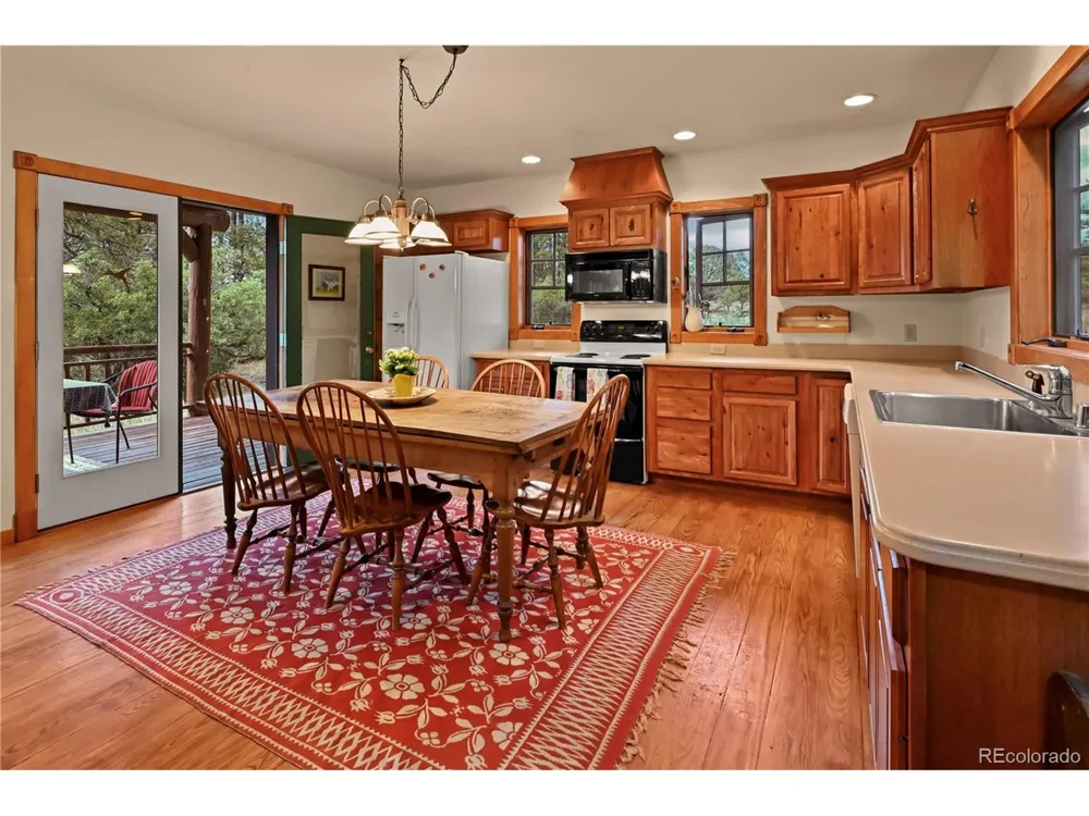 181 Jawbone Canyon Place Chromo, CO 81128