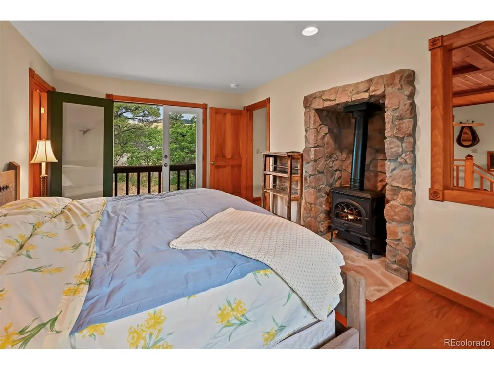 181 Jawbone Canyon Place Chromo, CO 81128