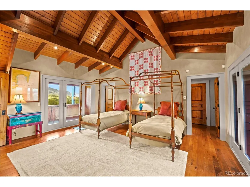 181 Jawbone Canyon Place Chromo, CO 81128