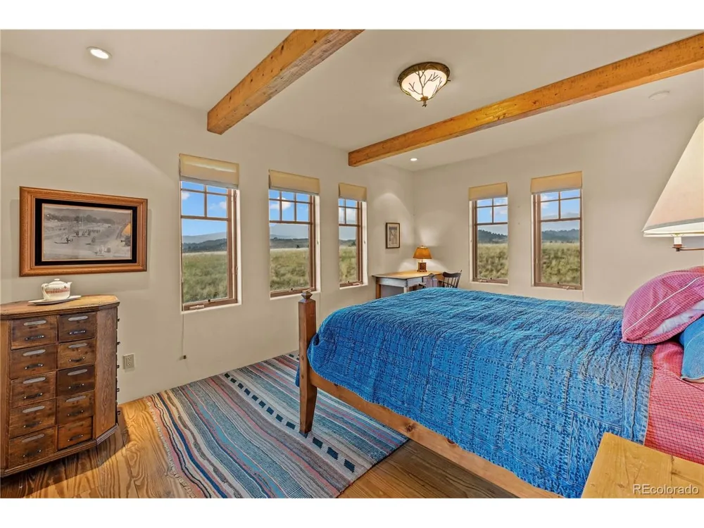 181 Jawbone Canyon Place Chromo, CO 81128