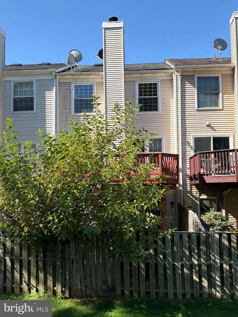 13236 GRAND JUNCTION DRIVE Fairfax, VA 22033