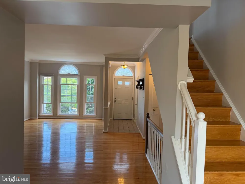 13236 GRAND JUNCTION DRIVE Fairfax, VA 22033
