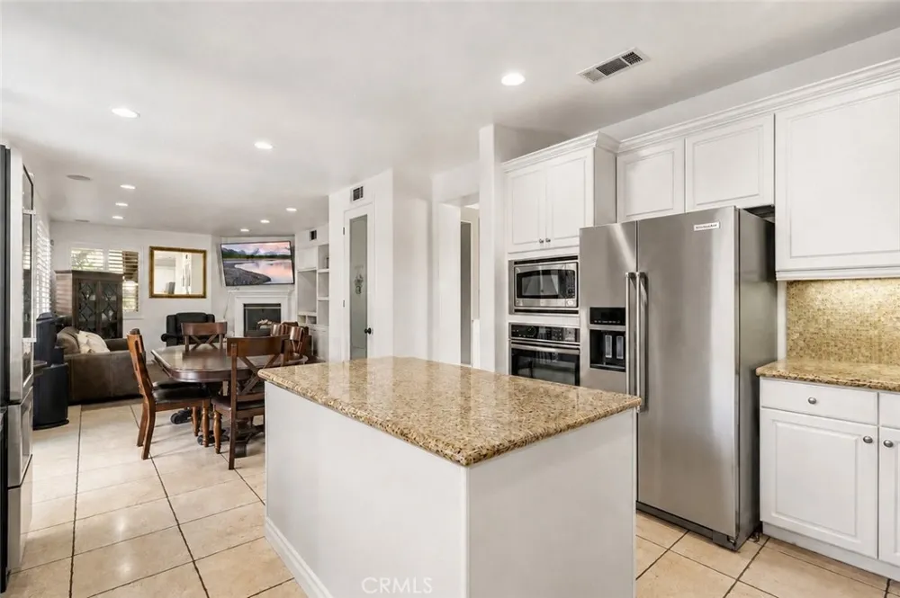 13692 Sandhill Crane Corona, CA 92880