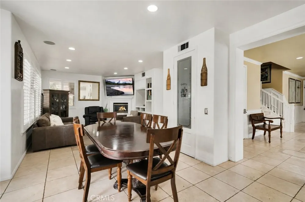13692 Sandhill Crane Corona, CA 92880