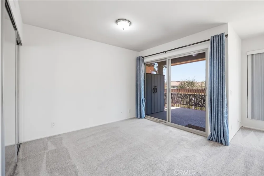 254 Sequoia Court #26 Thousand Oaks, CA 91360