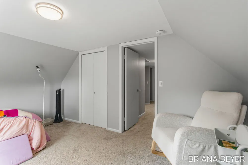 32 W Mckinley Avenue Zeeland, MI 49464