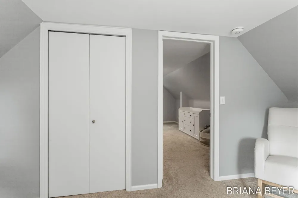 32 W Mckinley Avenue Zeeland, MI 49464