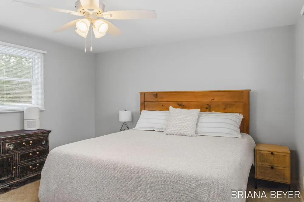 32 W Mckinley Avenue Zeeland, MI 49464