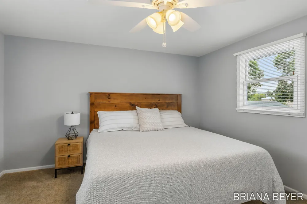 32 W Mckinley Avenue Zeeland, MI 49464