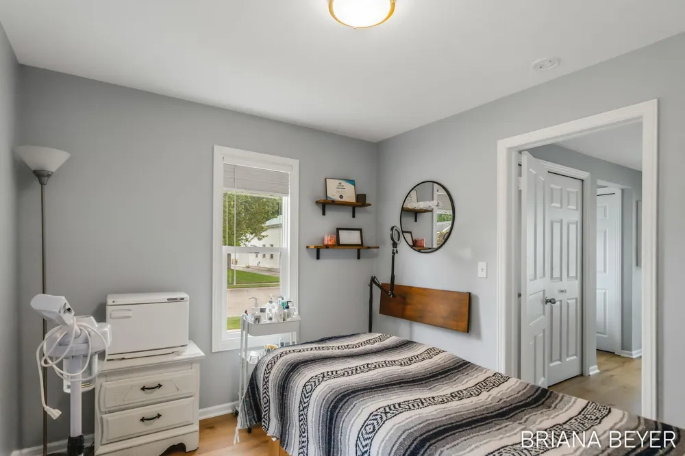 32 W Mckinley Avenue Zeeland, MI 49464