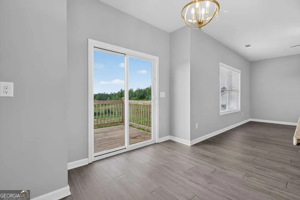 979 Dortch RD Eastanollee, GA 30538
