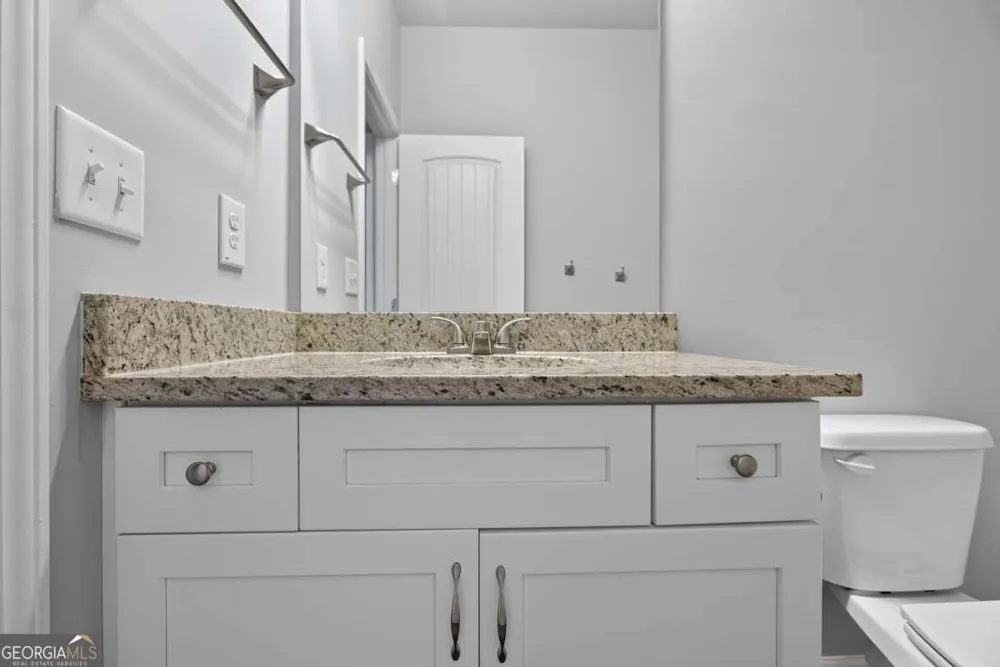 979 Dortch RD Eastanollee, GA 30538