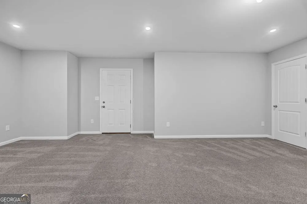 979 Dortch RD Eastanollee, GA 30538