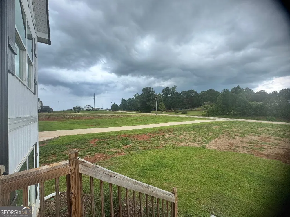 979 Dortch RD Eastanollee, GA 30538