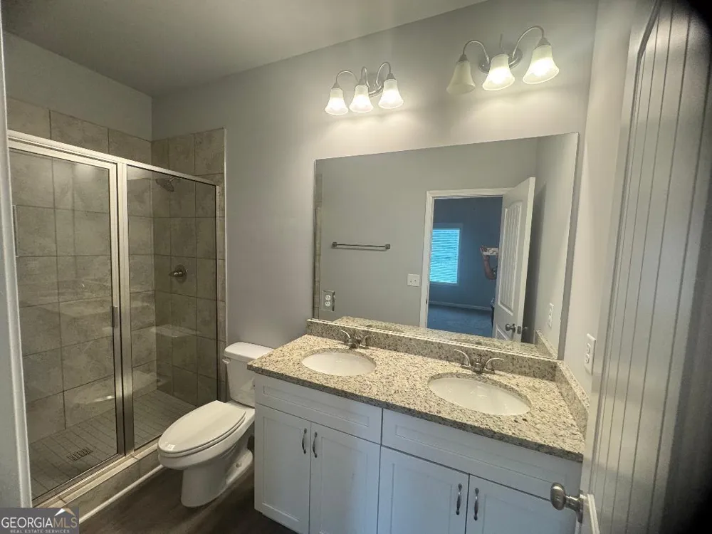979 Dortch RD Eastanollee, GA 30538