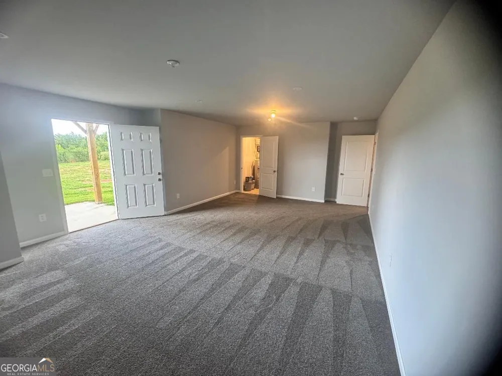 979 Dortch RD Eastanollee, GA 30538