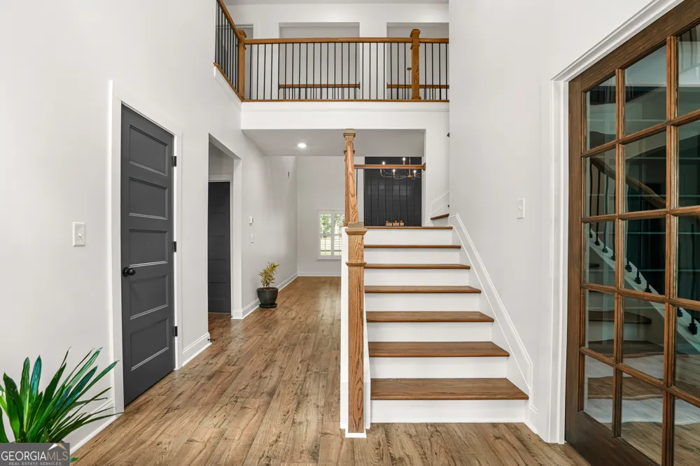 695 Dead Oak RD Senoia, GA 30276
